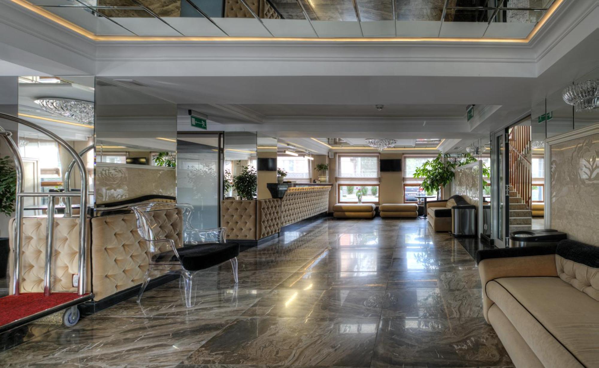 M Hotel סוסנוביץ' מראה פנימי תמונה