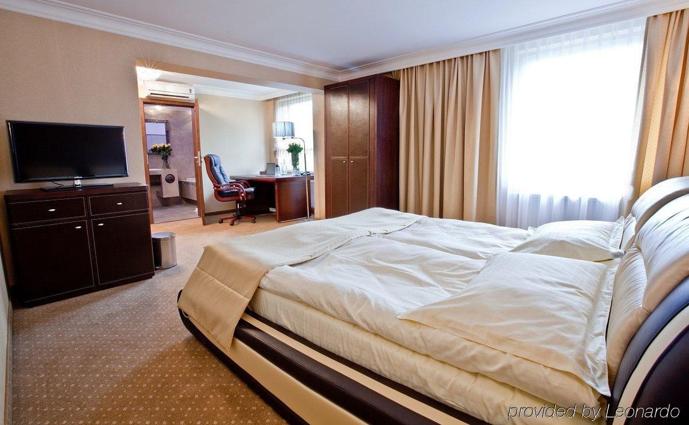 M Hotel סוסנוביץ' חדר תמונה