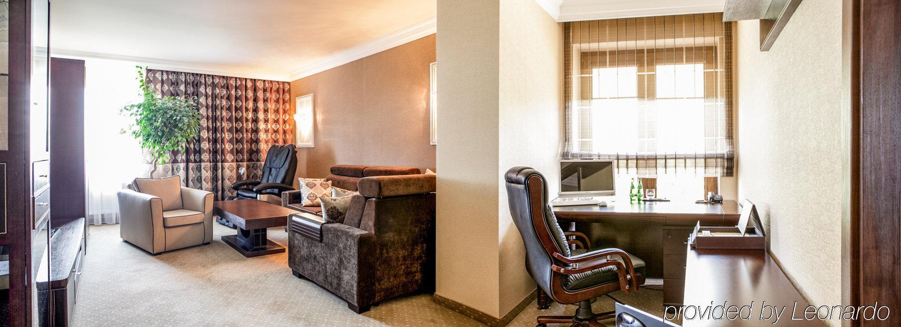 M Hotel סוסנוביץ' חדר תמונה