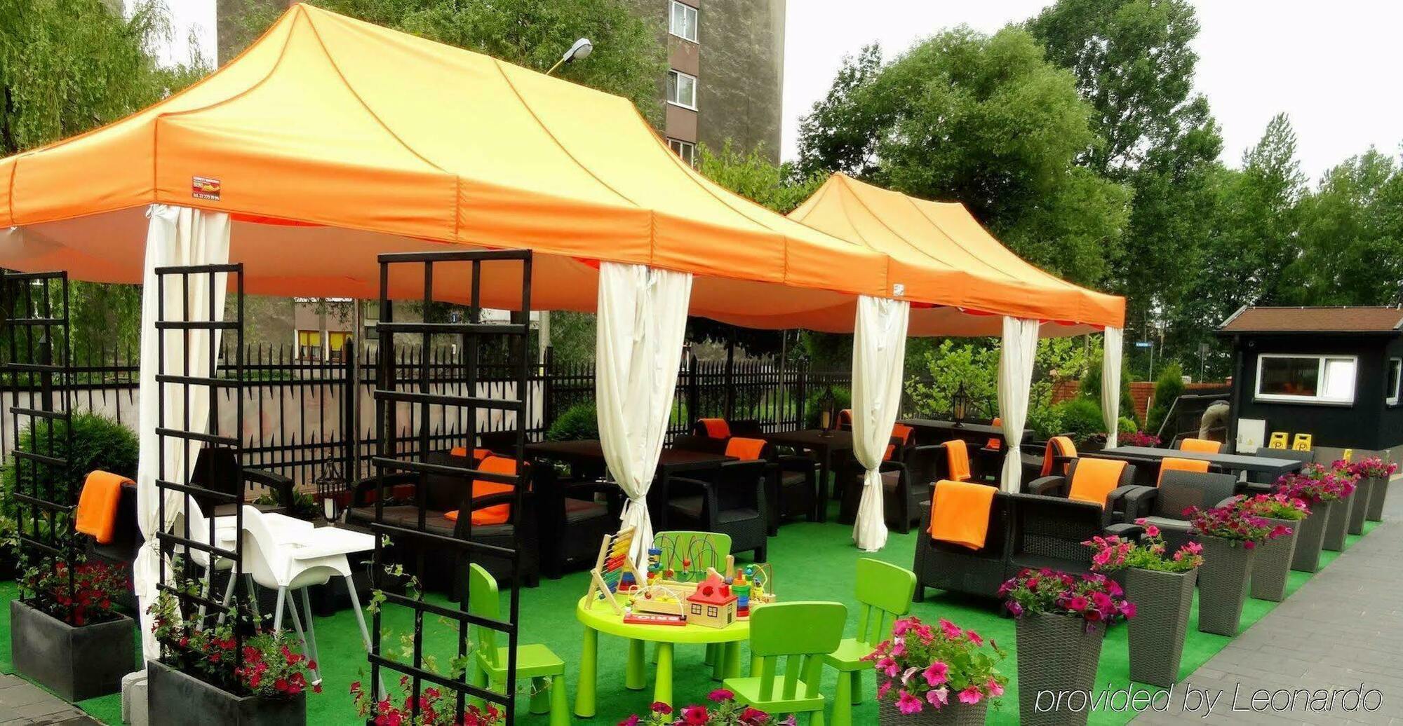 M Hotel סוסנוביץ' מראה חיצוני תמונה